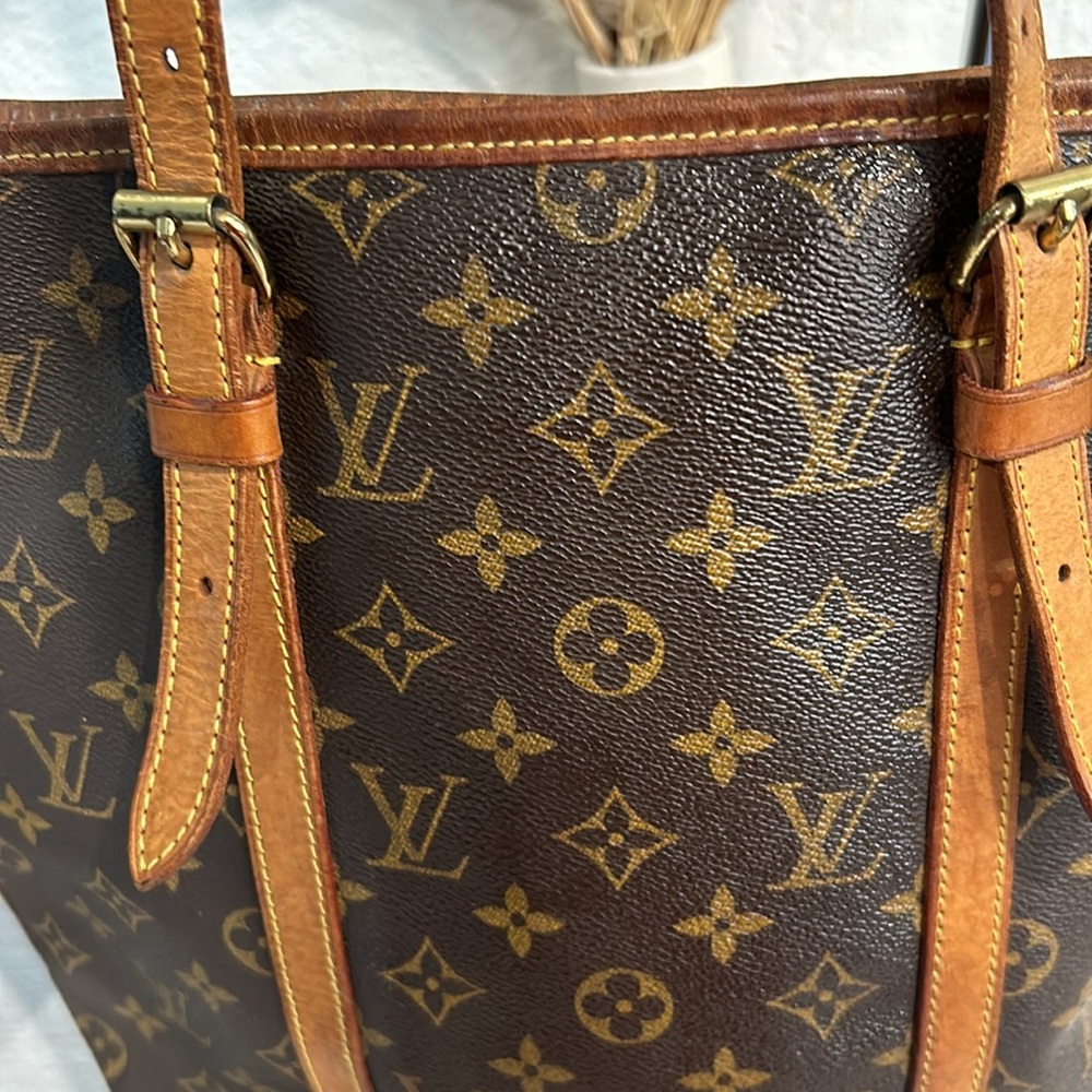 Authentic Louis Vuitton Monogram Bucket GM Shoulder Tote Bag - Picture 8 of 14